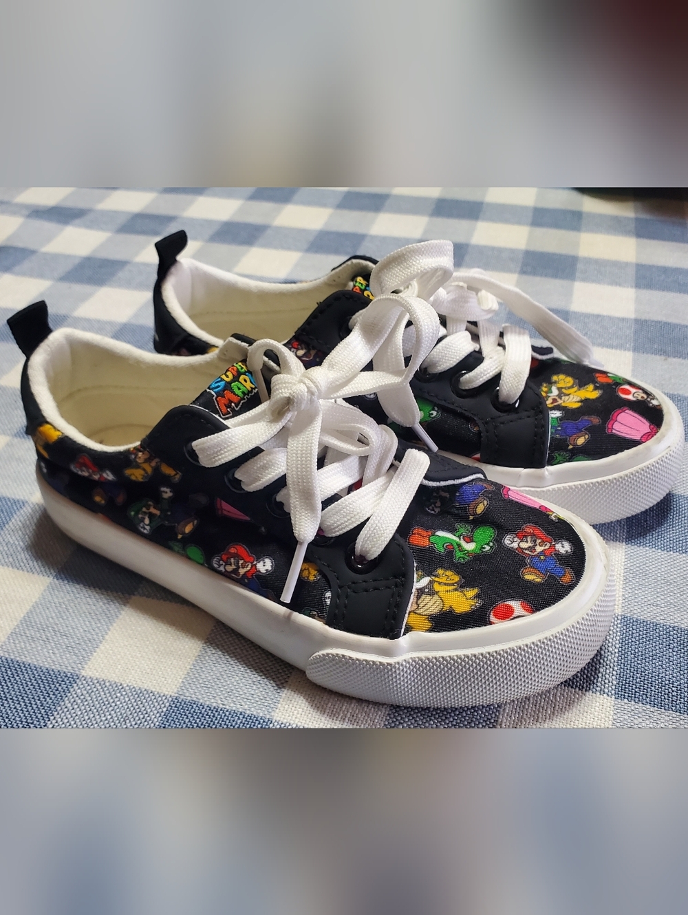 Ground Up Nintendo Black Kids Super Mario Character Lace-Up Sneakers, Size 13